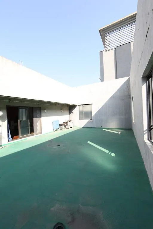Valentine Hotel Busan 2*,